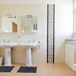 Villa Anna Drage