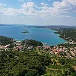 Anna Villa Drage