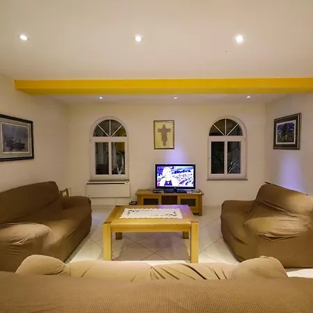 别墅 Anna 德拉格